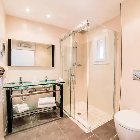 Hôtel Font Mourier Cogolin Extérieur photo
