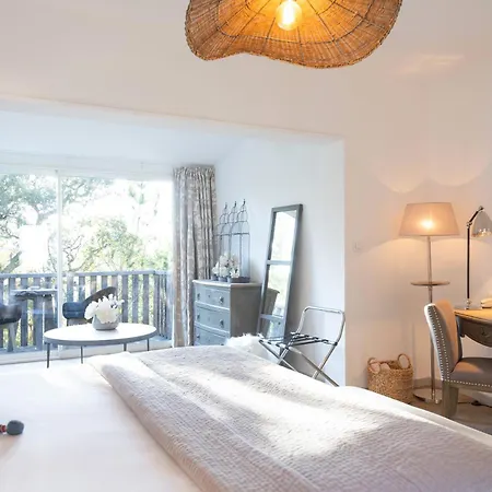 Hôtel Font Mourier Cogolin Extérieur photo