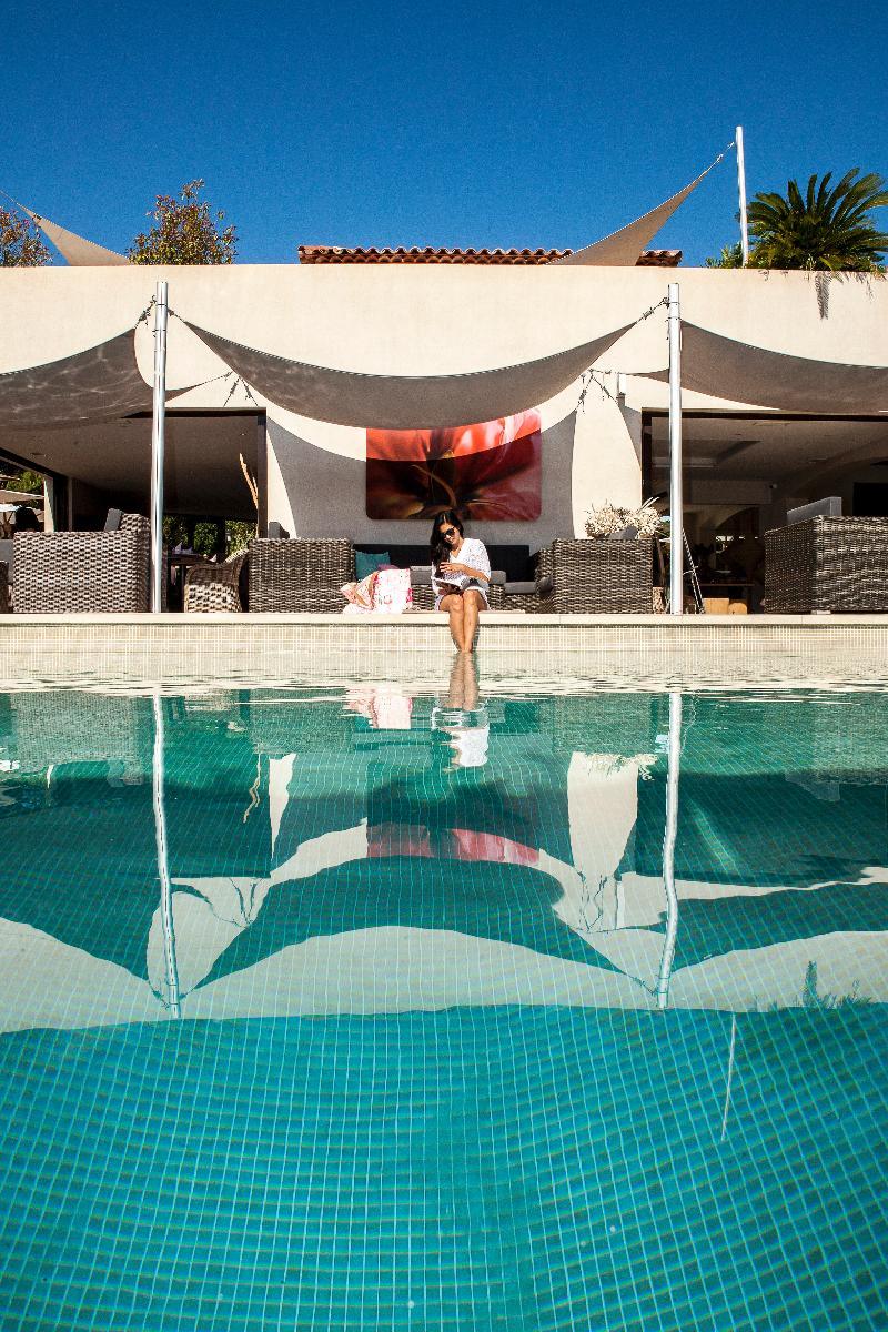 Font Mourier Hotel 4*